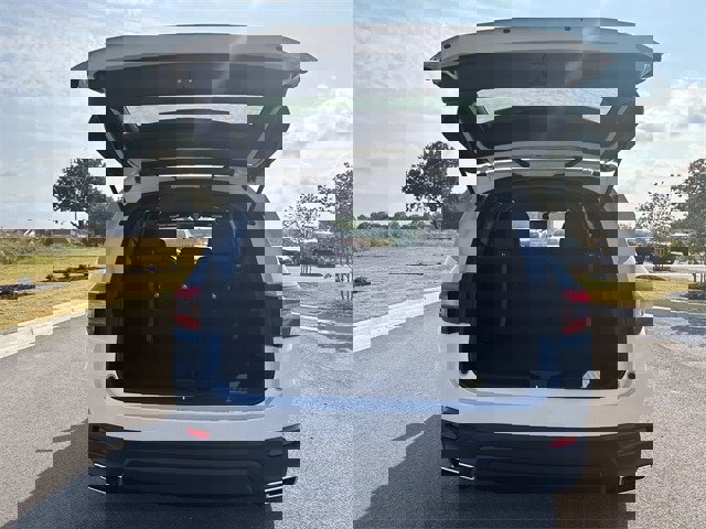 New 2025 Honda Pilot Sport image 18