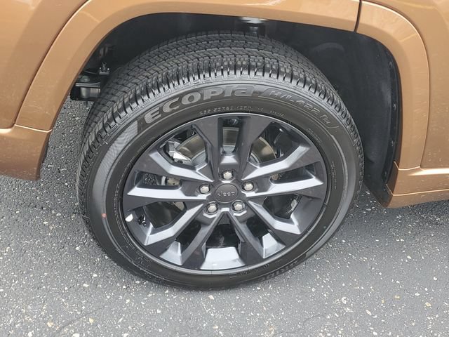 New 2026 Jeep Grand Cherokee Limited AWD/4WD image 5