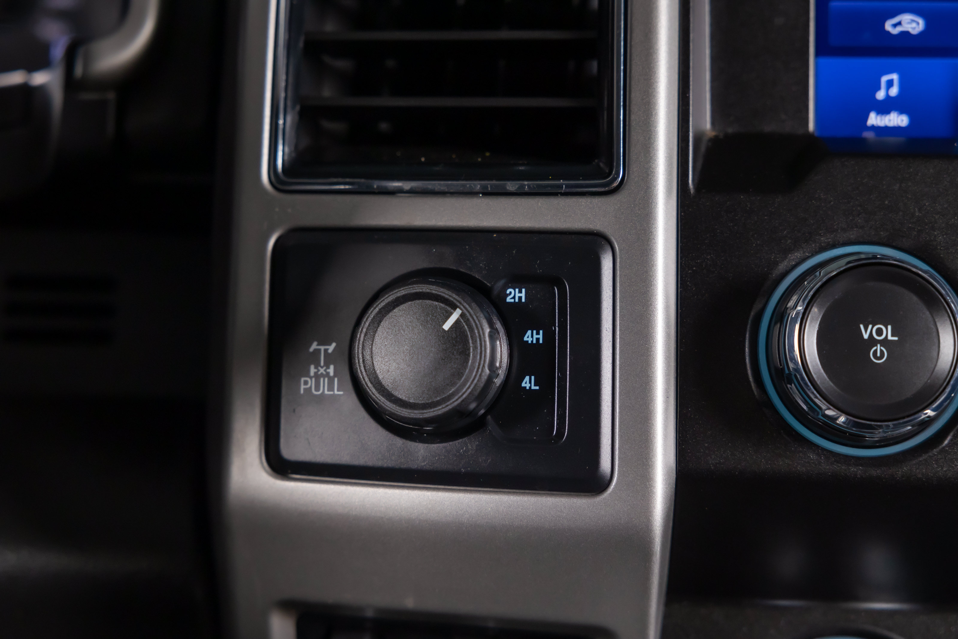 Used 2021 Ford F250 Lariat w/ Chrome Package AWD/4WD image 31