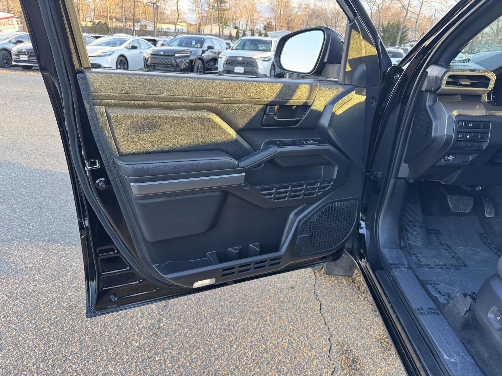 Used 2024 Toyota Tacoma SR5 image 15