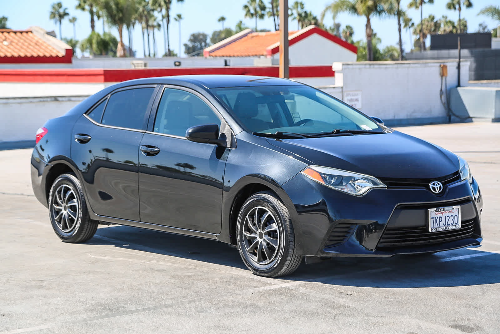 Used 2015 Toyota Corolla L FWD image 4