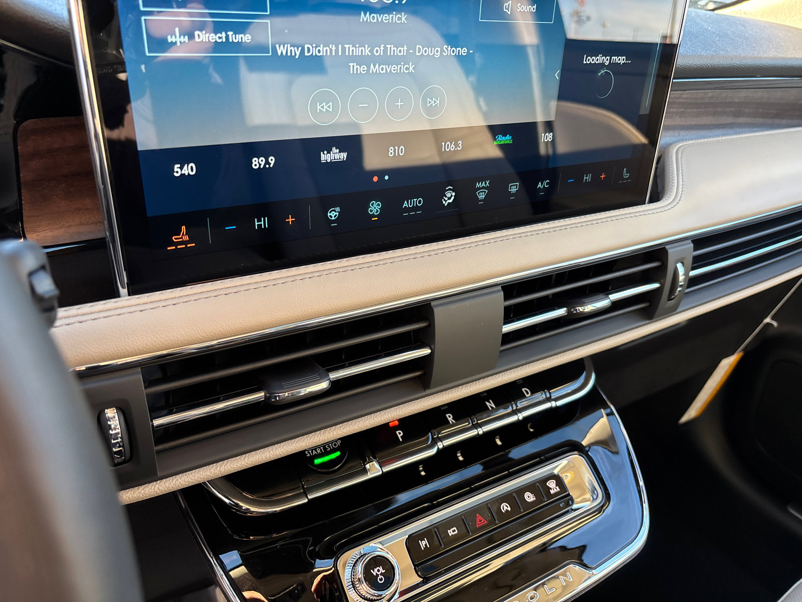 New 2026 Lincoln Corsair Reserve image 21