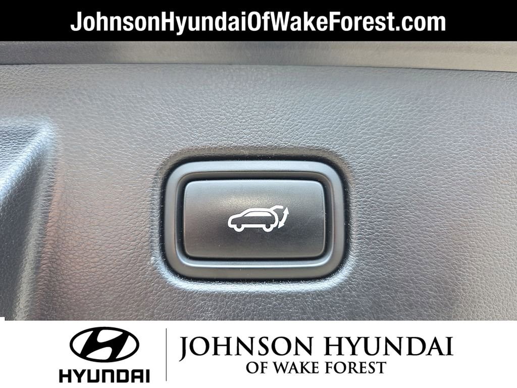 Certified 2023 Hyundai Tucson Limited AWD/4WD image 21