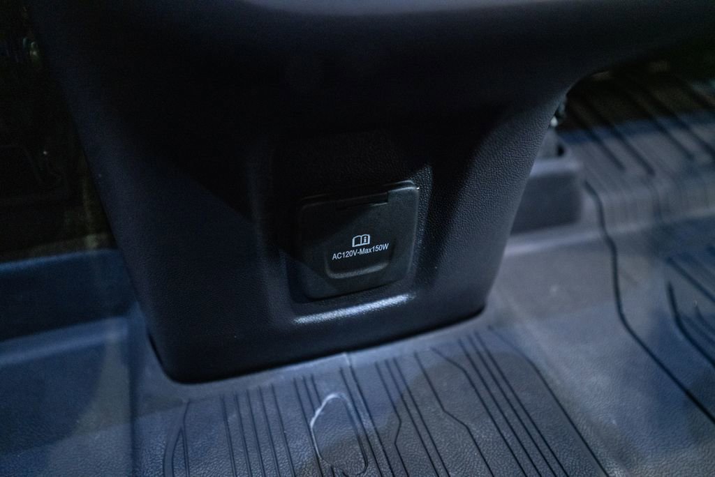 Used 2024 GMC Terrain AT4 w/ Infotainment Package II image 39