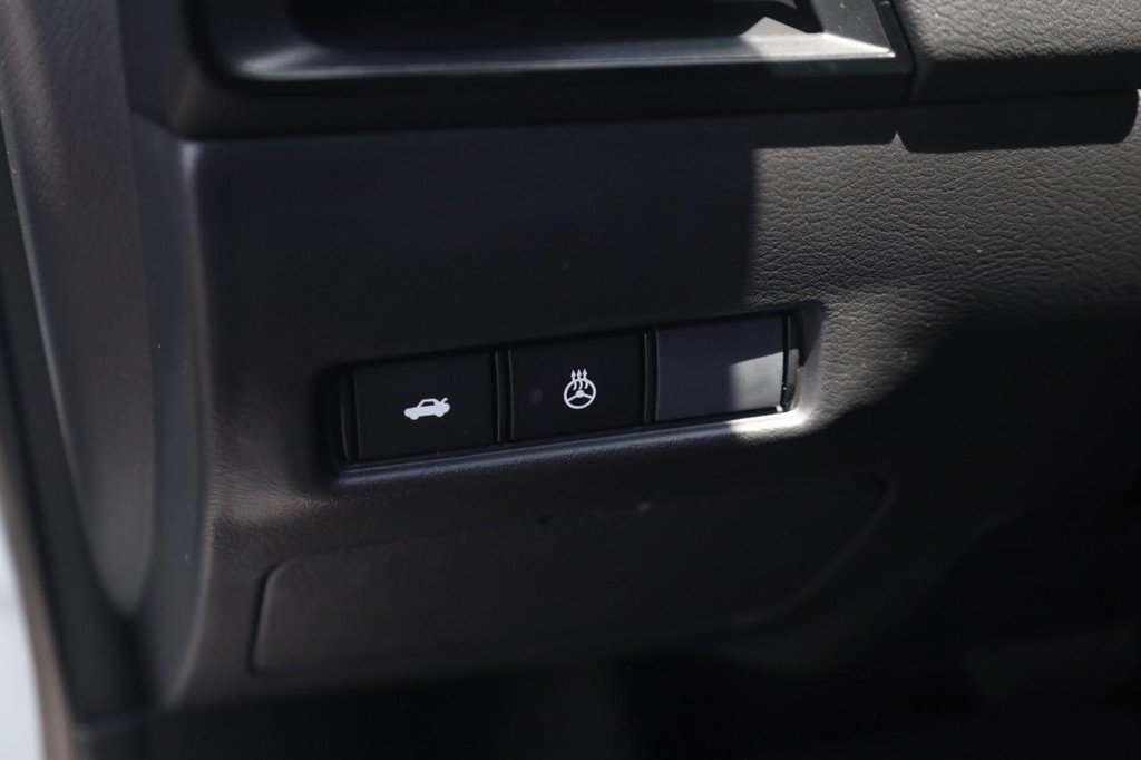New 2026 Nissan Sentra SV w/ SV Convenience Package FWD image 11