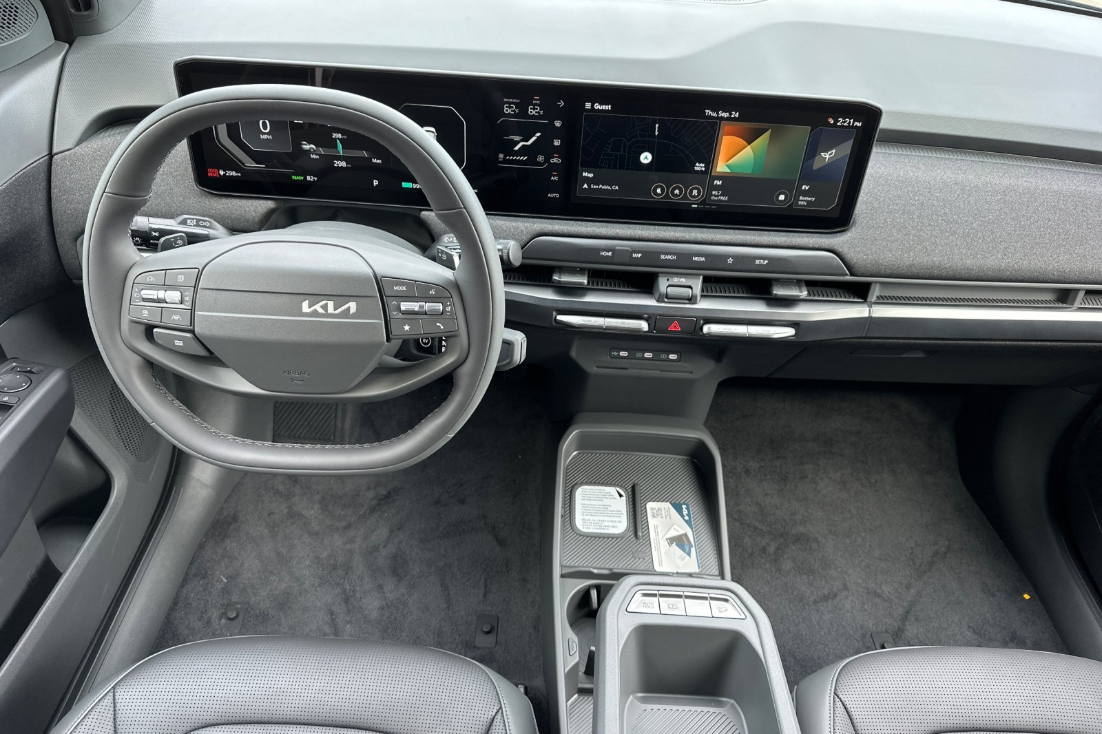 New 2027 Kia EV3 Wind FWD image 13
