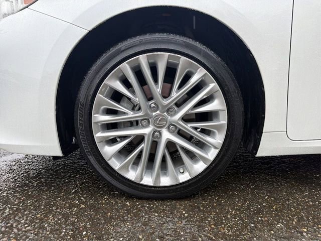 Used 2015 Lexus ES 350 w/ Premium Package image 28