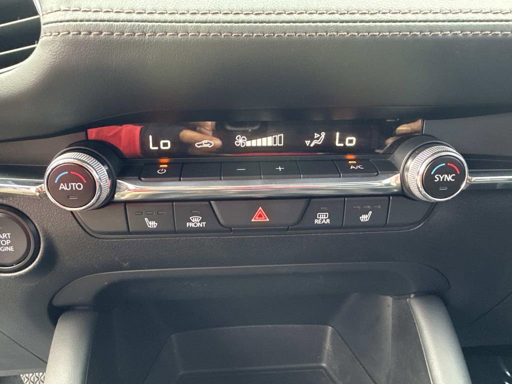 Used 2021 MAZDA MAZDA3 s image 30