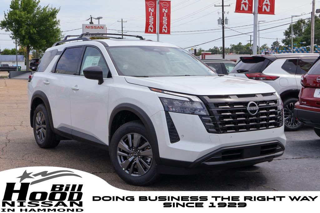 New 2026 Nissan Pathfinder SV w/ SV Premium Package