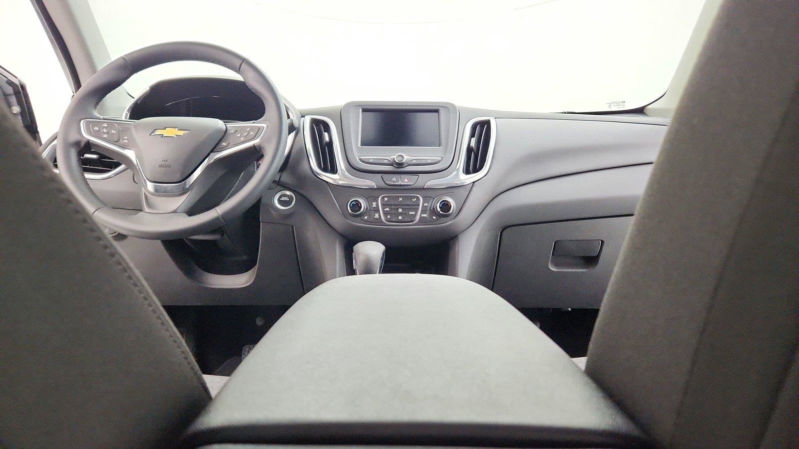 Used 2024 Chevrolet Equinox LT FWD image 22