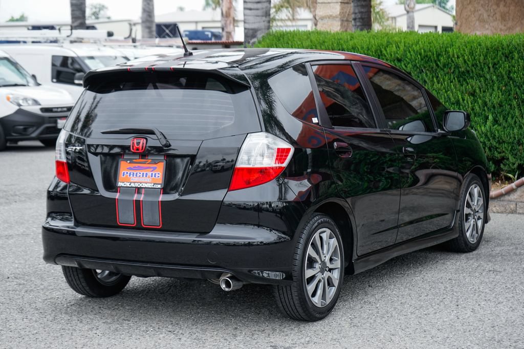 Used 2013 Honda Fit Sport image 9