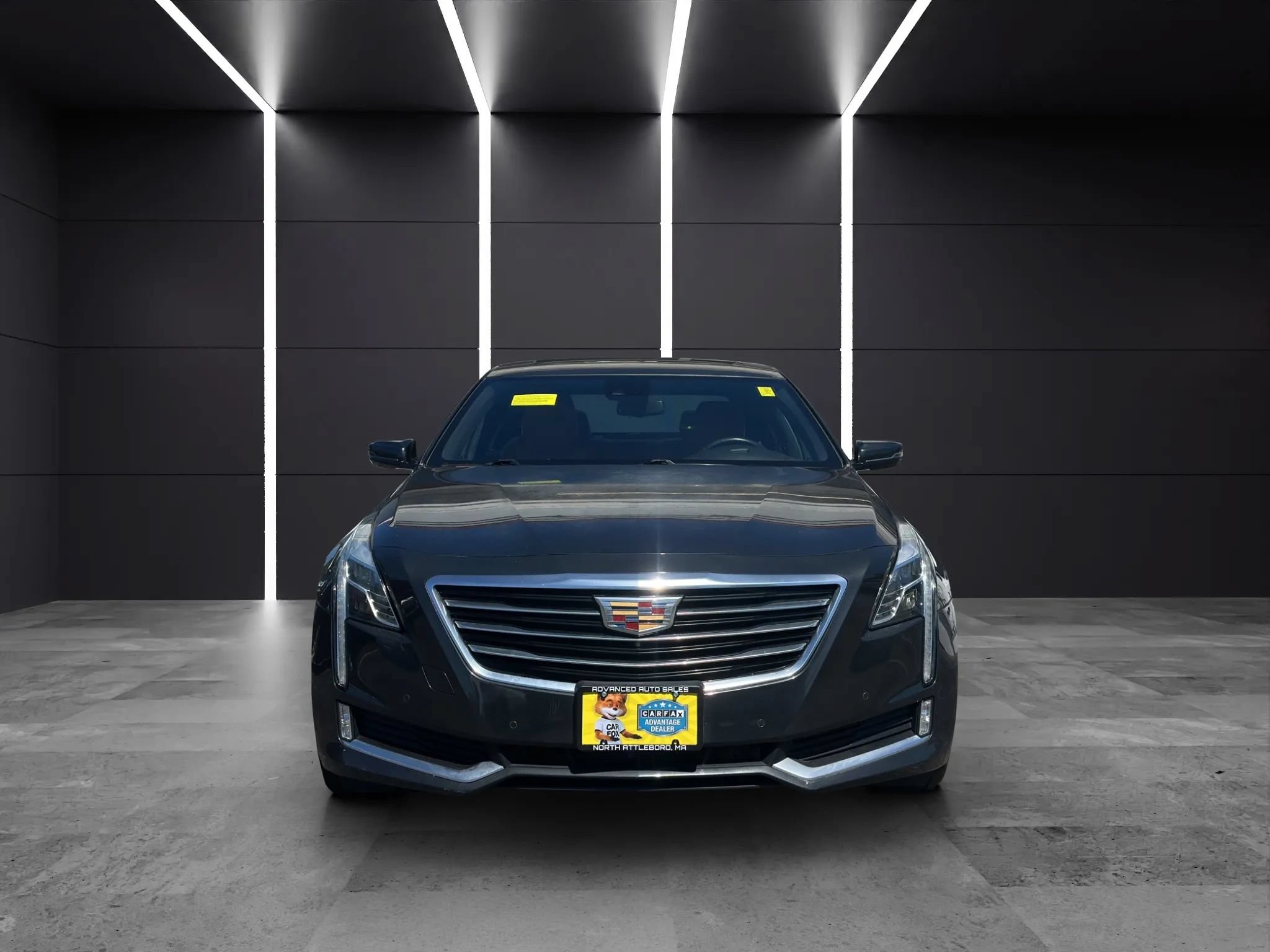 Used 2016 Cadillac CT6 Luxury AWD/4WD image 2