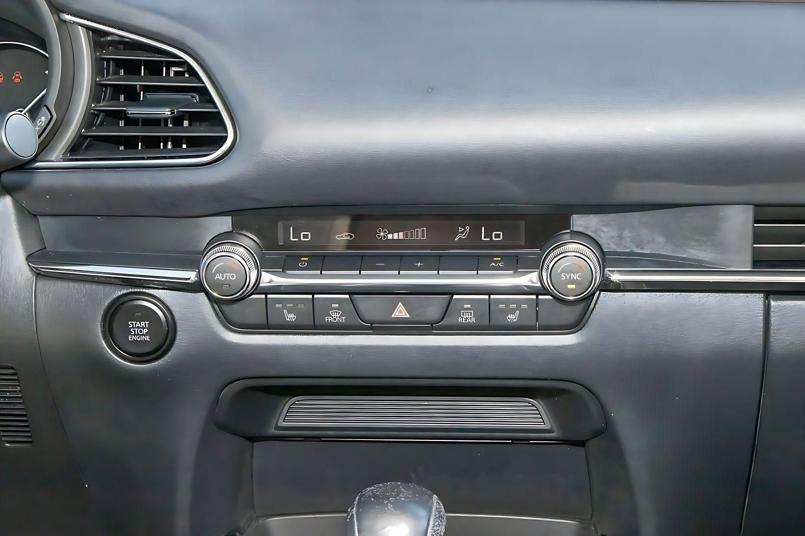 Used 2023 MAZDA CX-30 AWD 2.5 S w/ Premium Package image 23