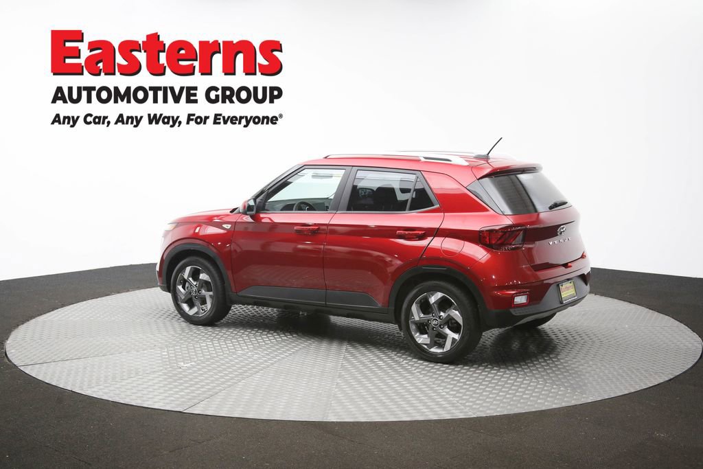 Used 2024 Hyundai Venue Limited image 62