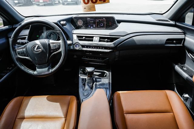 Used 2020 Lexus UX 250h w/ Premium Package AWD/4WD image 12