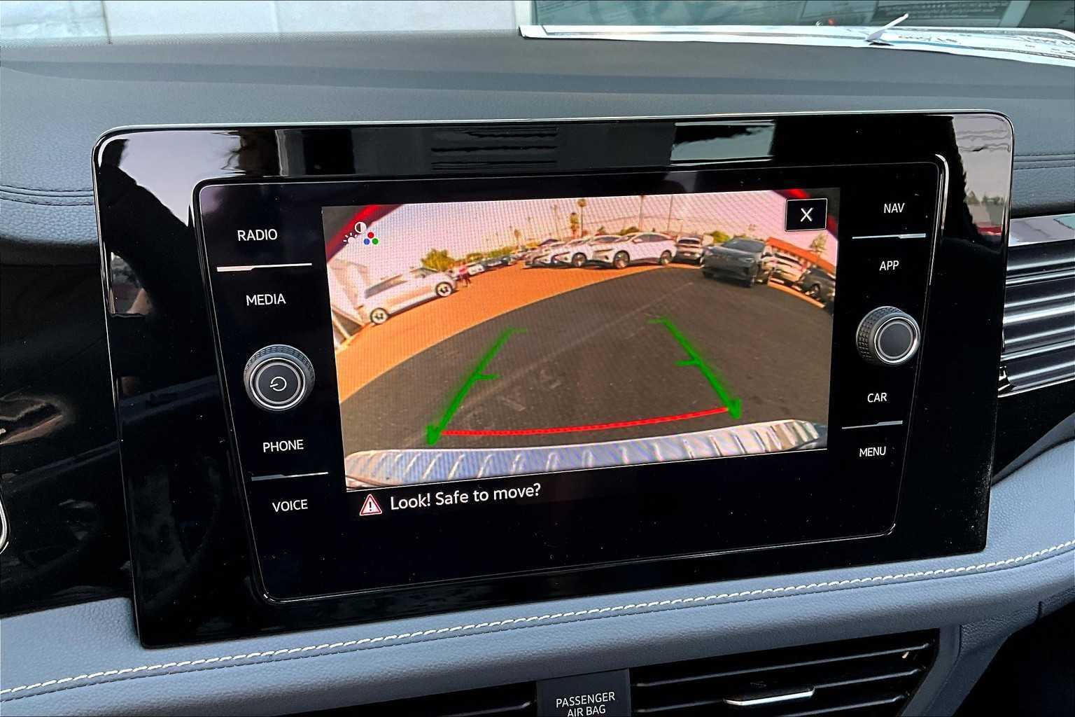 New 2025 Volkswagen Jetta SEL image 20