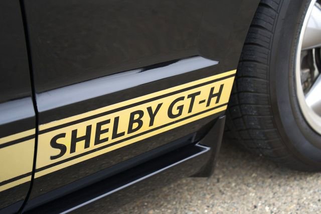 Used 2006 Ford Mustang GT Premium image 27