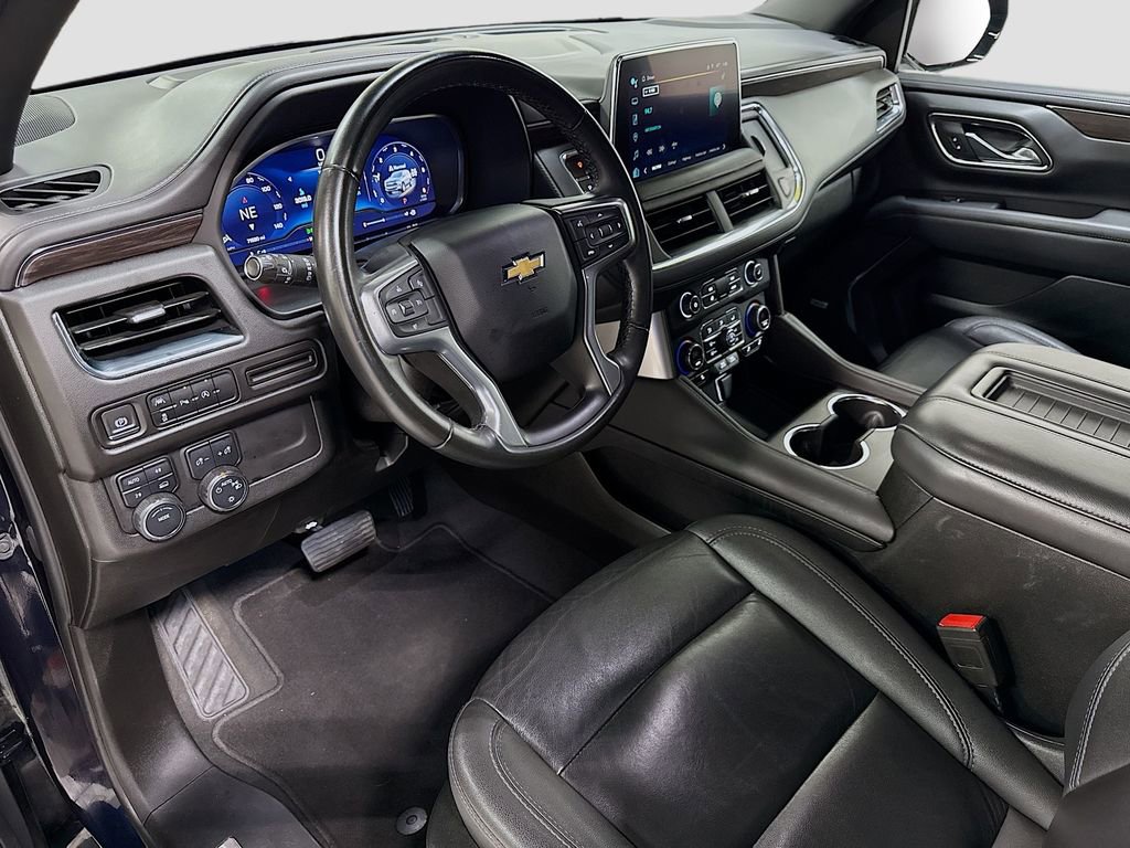 Used 2024 Chevrolet Suburban LT AWD/4WD image 9