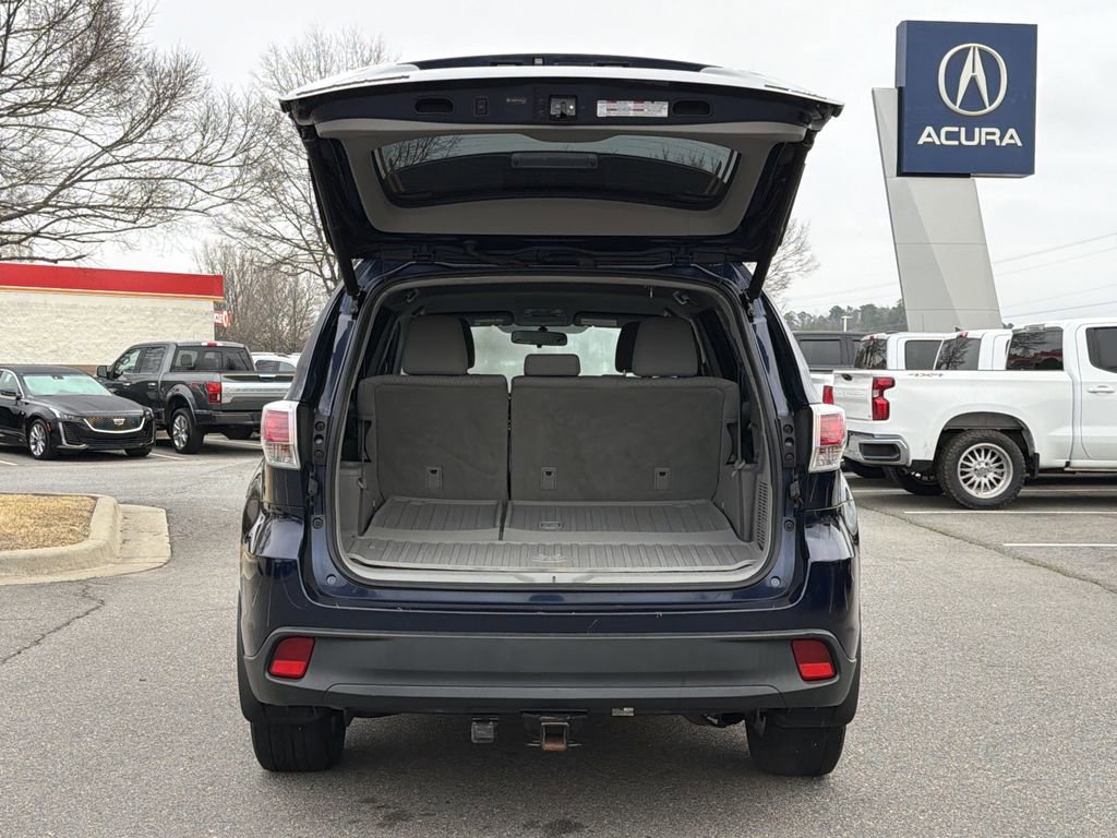 Used 2014 Toyota Highlander Plus image 21