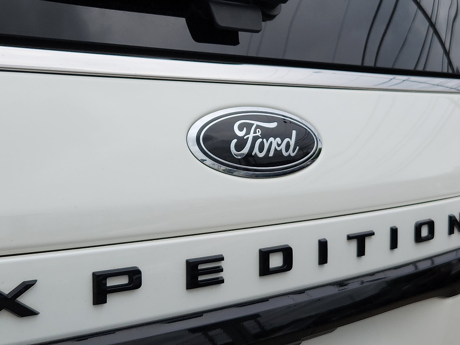 Used 2023 Ford Expedition Limited AWD/4WD image 29