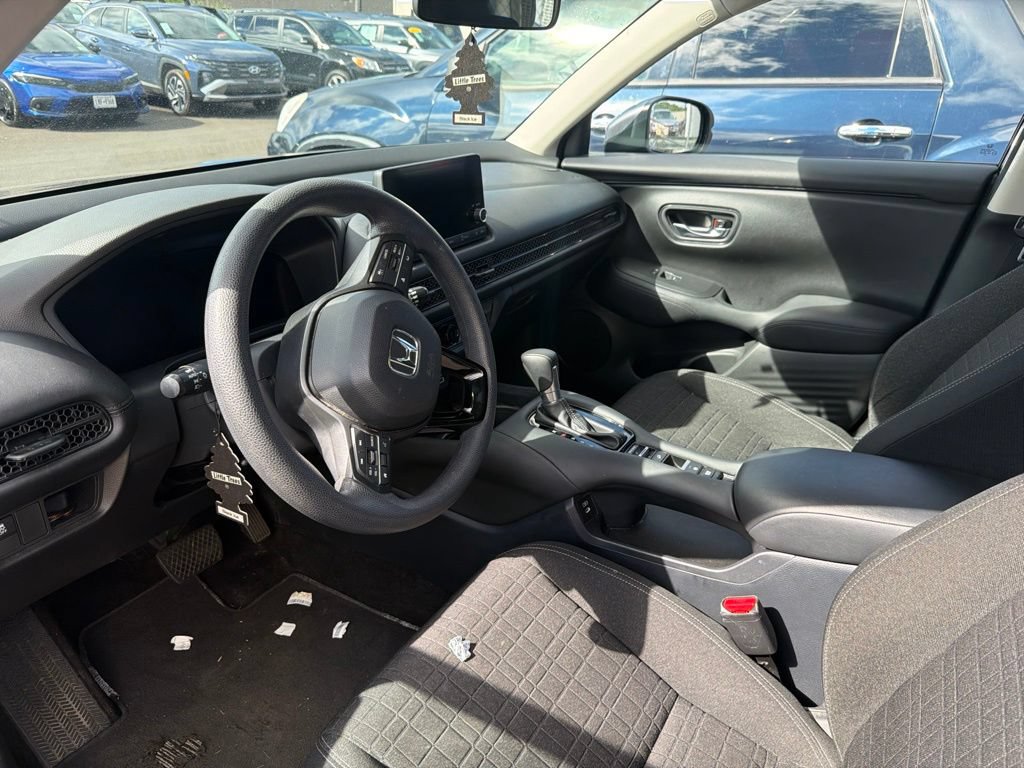 Used 2024 Honda HR-V LX image 8