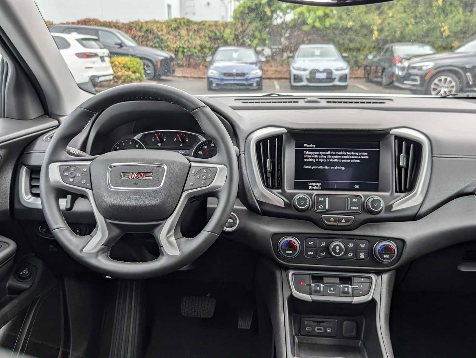 Used 2023 GMC Terrain SLT image 22