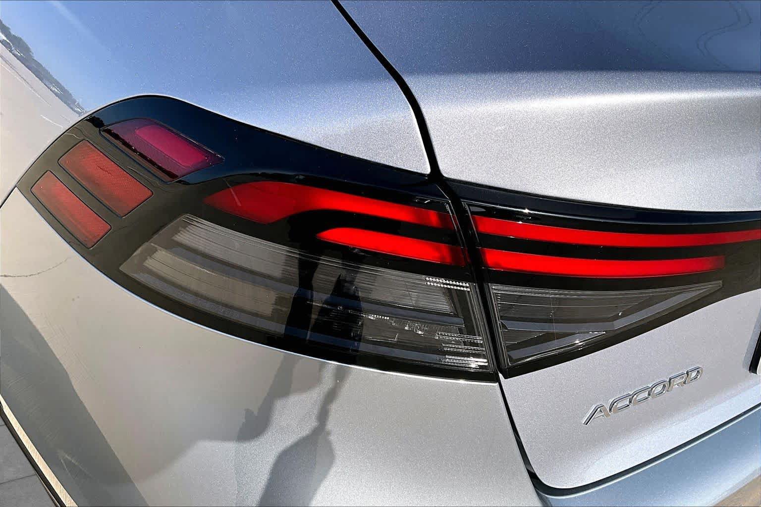 Used 2023 Honda Accord EX image 28