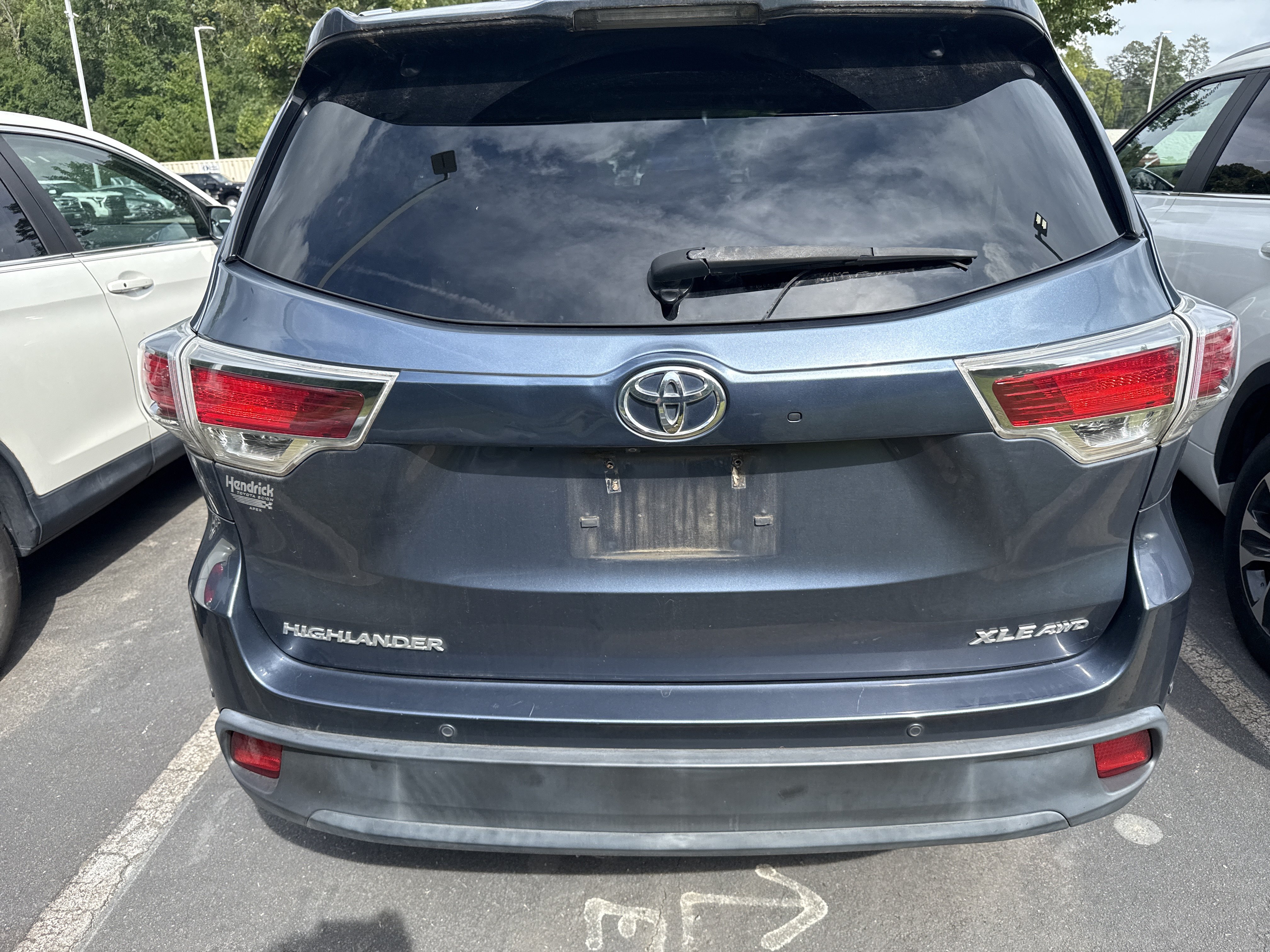 Used 2015 Toyota Highlander XLE AWD/4WD image 44