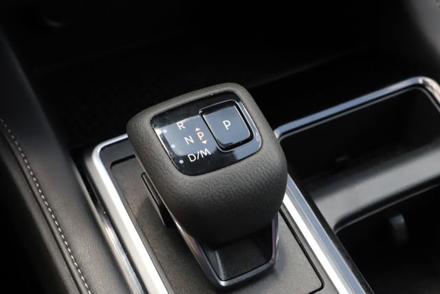 Used 2025 Nissan Pathfinder SV AWD/4WD image 29