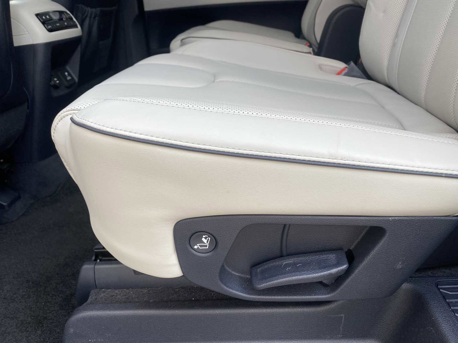 Certified 2021 Hyundai Palisade Calligraphy image 25