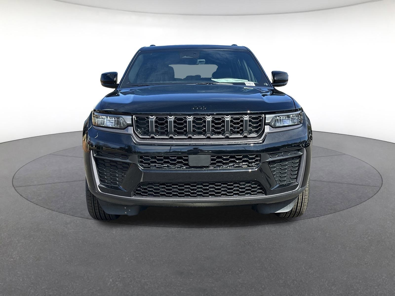 New 2026 Jeep Grand Cherokee Altitude image 5