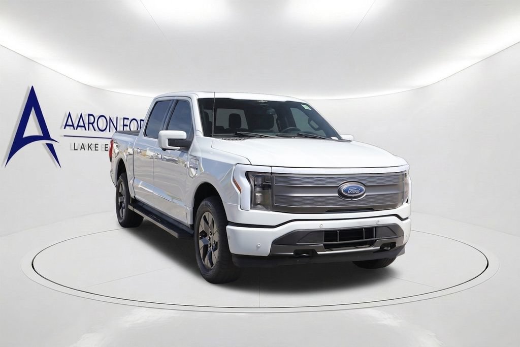 Used 2023 Ford F150 Lightning Lariat w/ Equipment Group 511A High AWD/4WD image 3