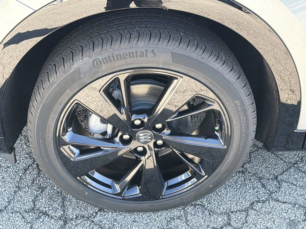New 2026 Buick Envision Sport Touring image 22
