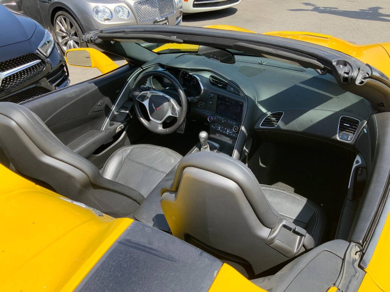 Used 2014 Chevrolet Corvette Stingray Convertible w/ 2LT Preferred Equipment Group RWD image 8