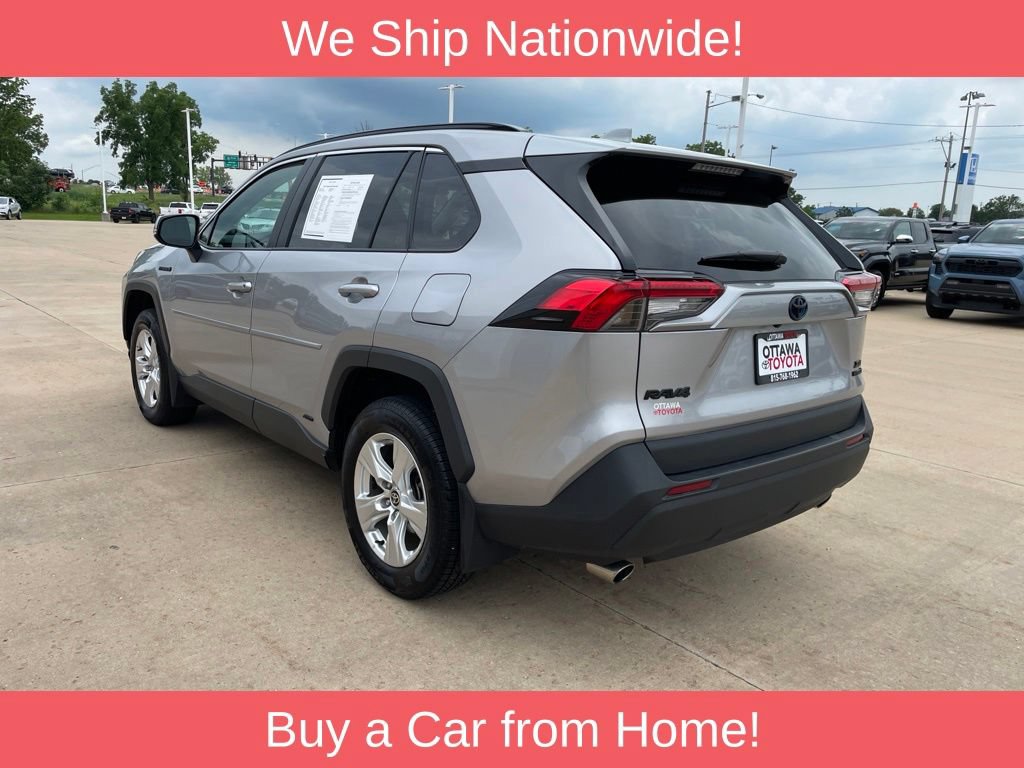 Used 2021 Toyota RAV4 XLE w/ Convenience Package AWD/4WD image 8