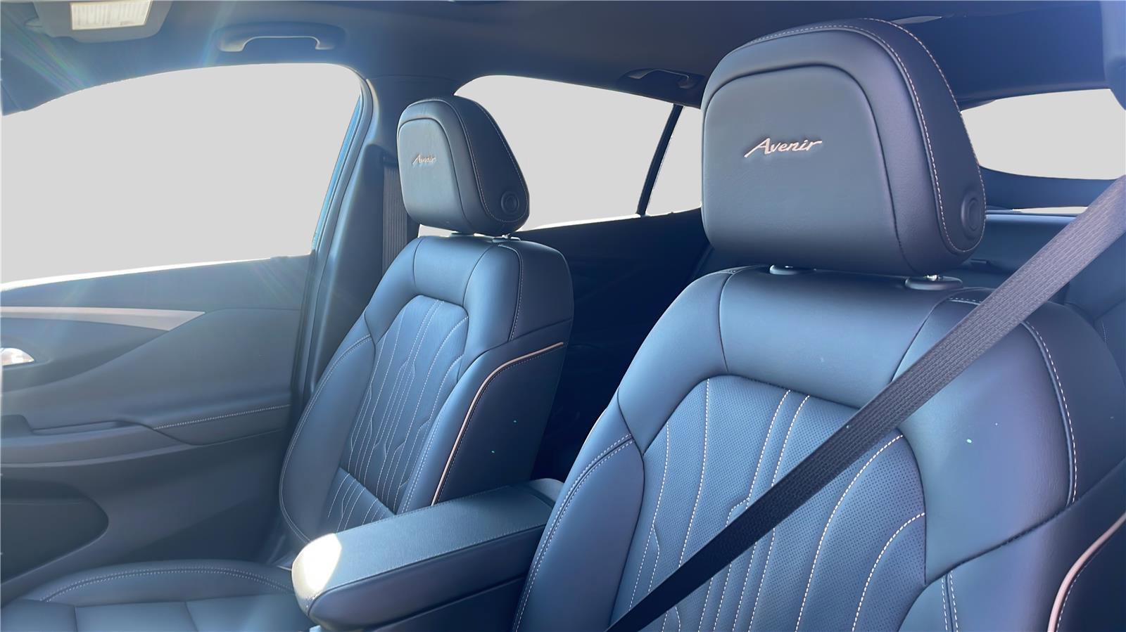 New 2026 Buick Envista Avenir image 17