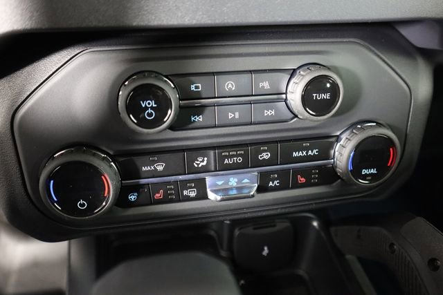 New 2025 Ford Bronco Outer Banks w/ Sasquatch Package image 48