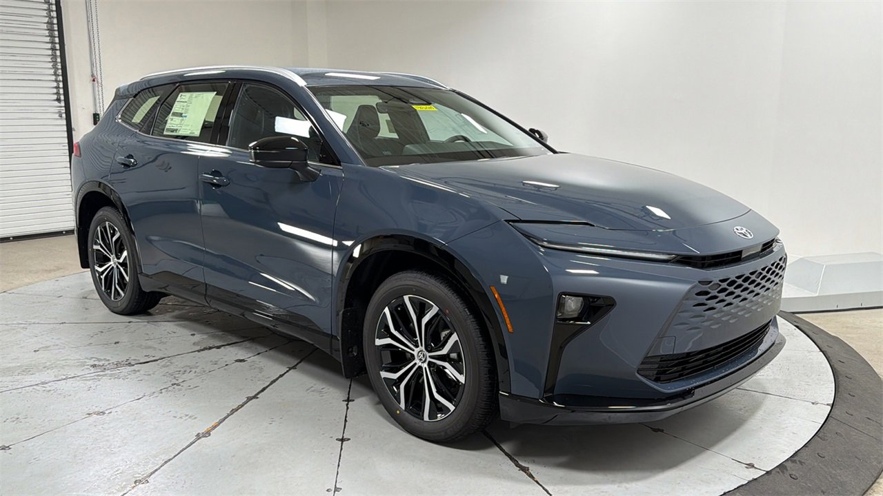 New 2026 Toyota Crown Signia image 3