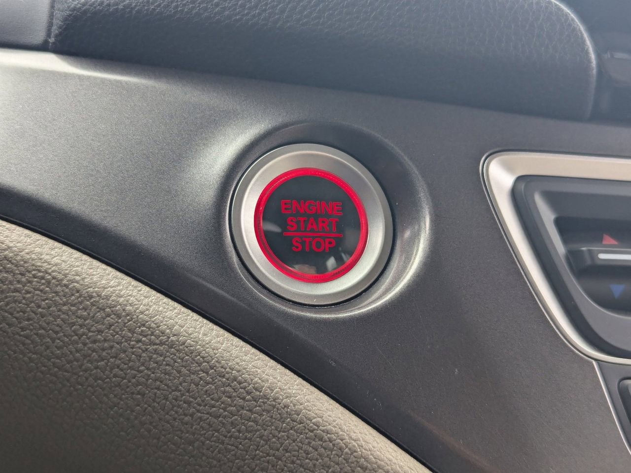 Used 2017 Honda Pilot EX-L image 31