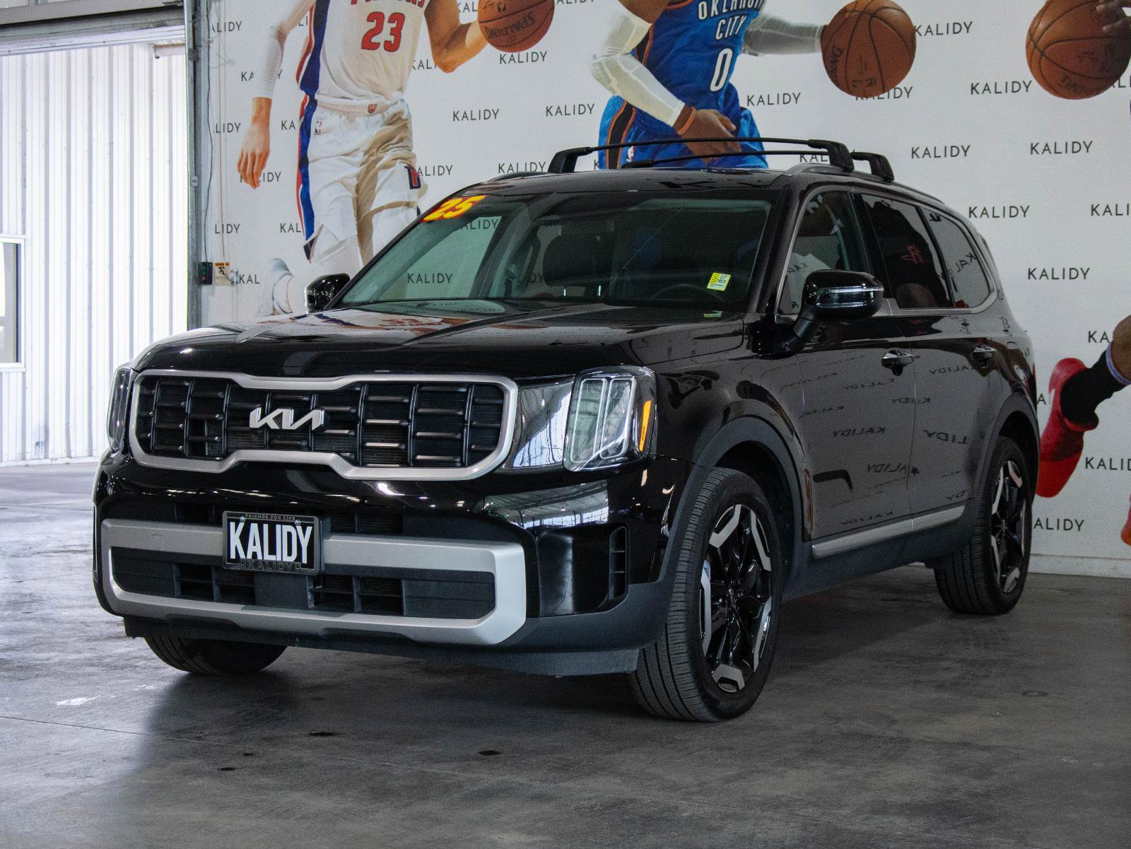 Used 2025 Kia Telluride S image 22
