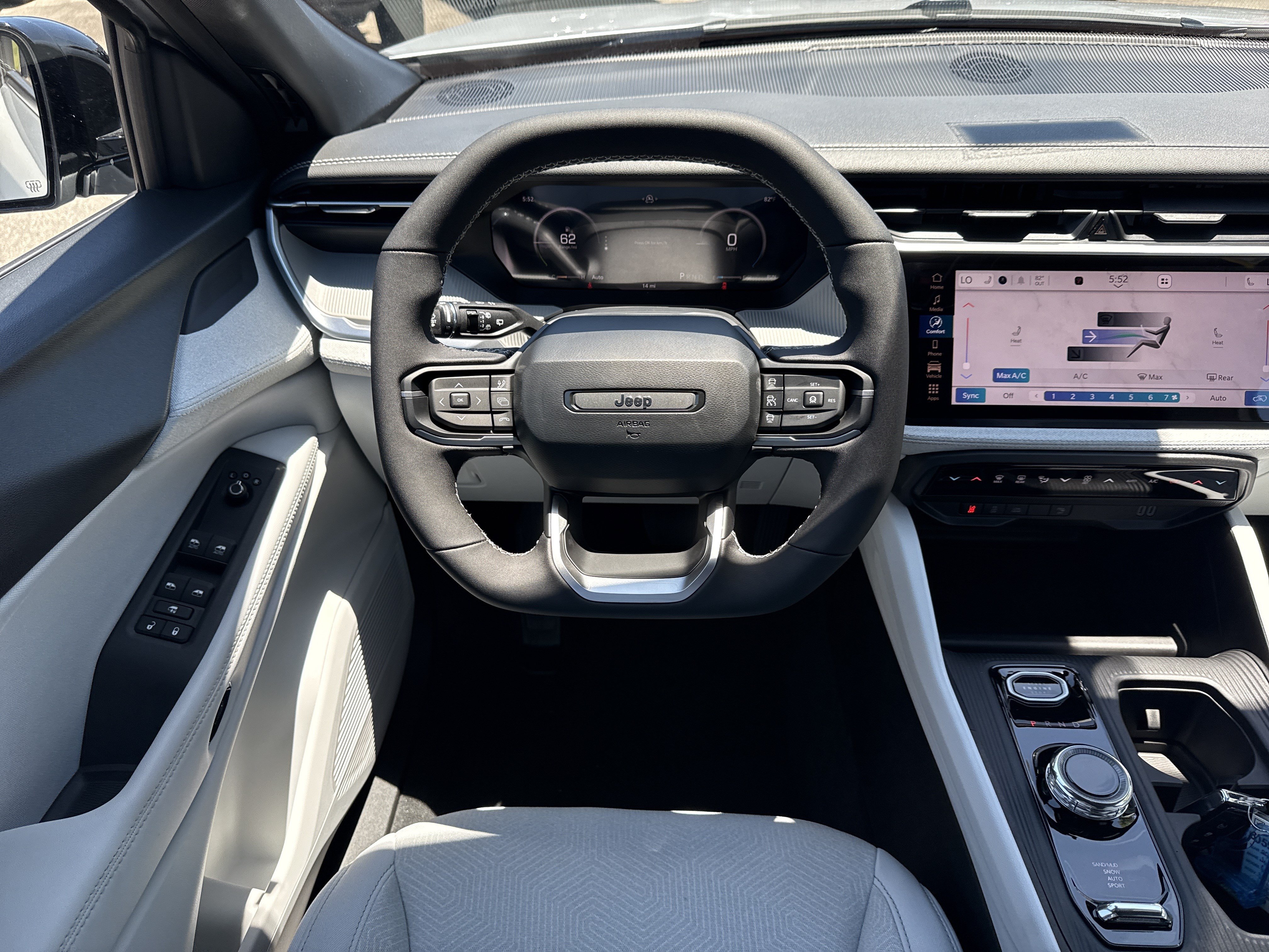New 2026 Jeep Cherokee Laredo AWD/4WD image 22