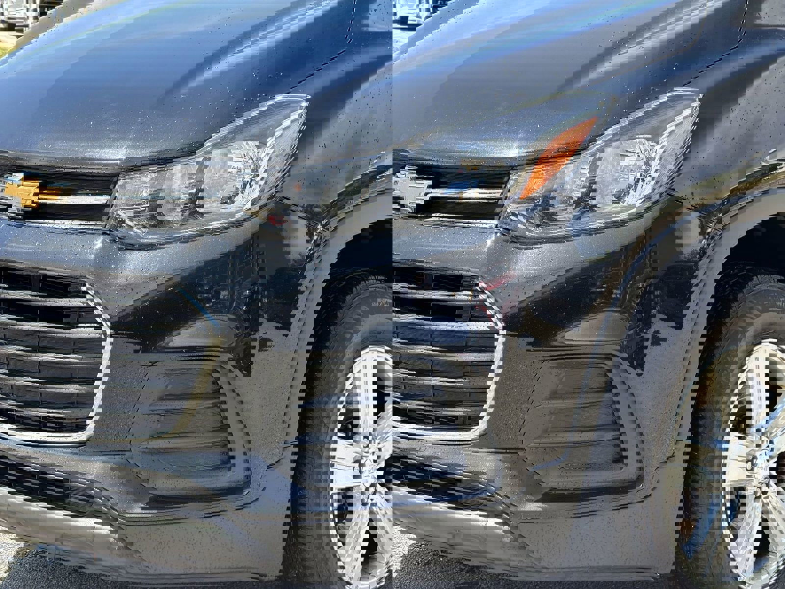 Used 2019 Chevrolet Trax LS AWD/4WD image 6