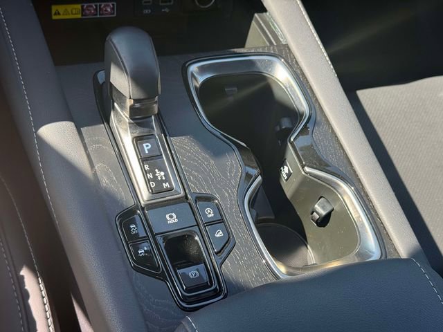 Used 2024 Lexus RX 350 Premium w/ Accessory Package (Z1) AWD/4WD image 38
