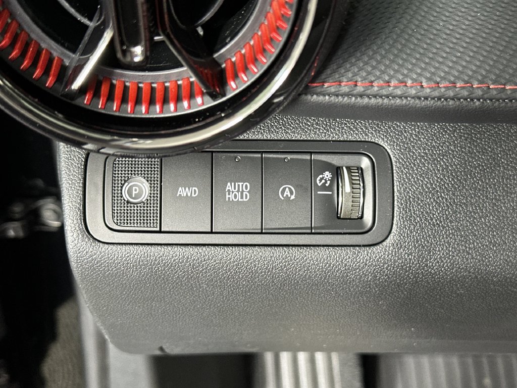 New 2027 Chevrolet Equinox RS w/ Safety and Technology Package AWD/4WD image 19