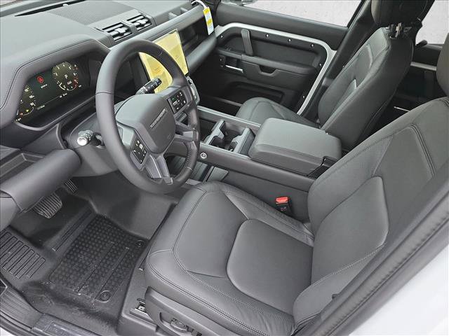 New 2026 Land Rover Defender 110 X-Dynamic SE AWD/4WD image 15