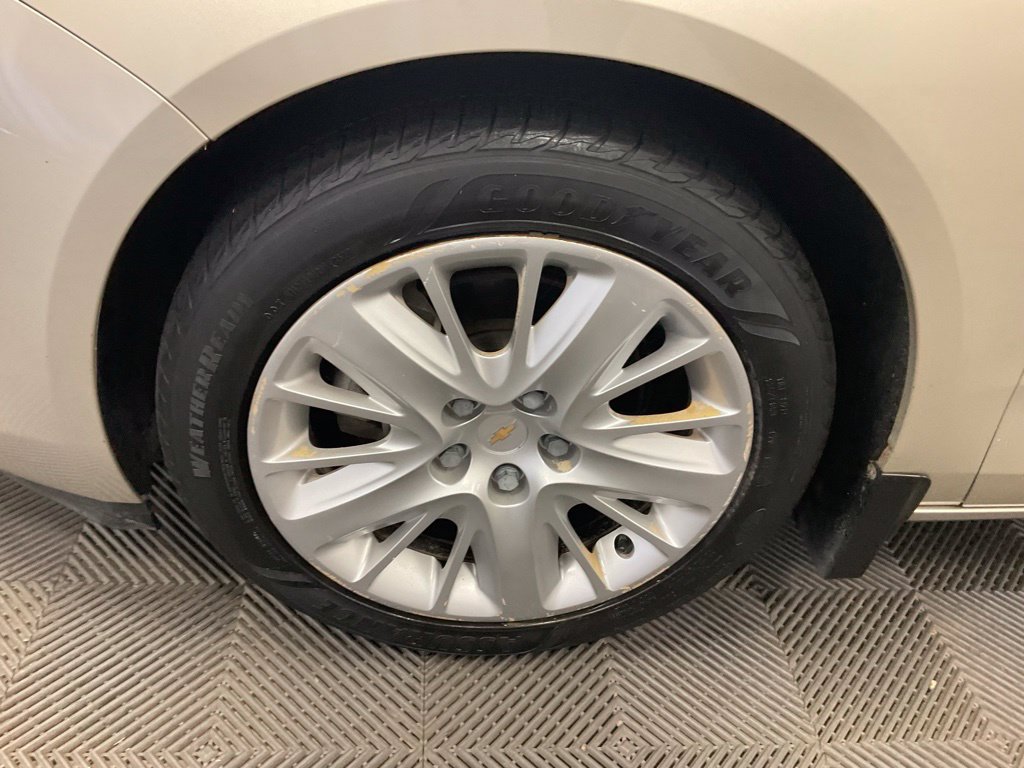 Used 2014 Chevrolet Impala LS FWD image 14