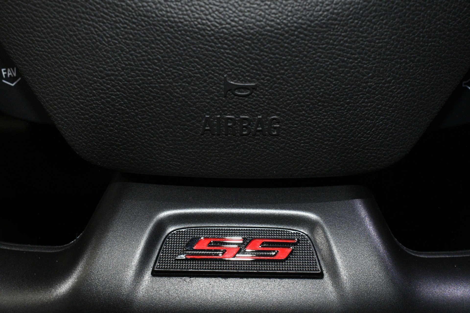 Used 2019 Chevrolet Camaro SS image 34