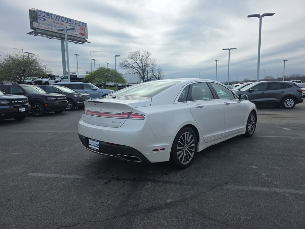 Used 2018 Lincoln MKZ Select image 8