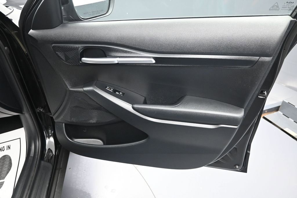 New 2026 Kia Seltos LX FWD image 34