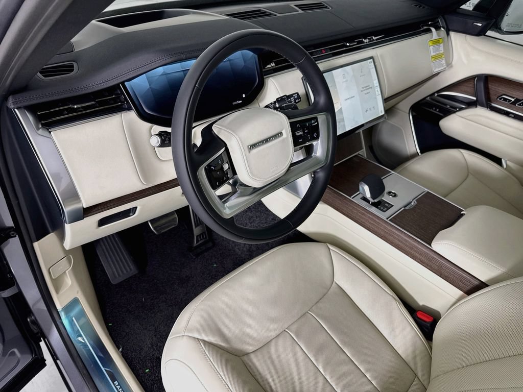 New 2026 Land Rover Range Rover SE AWD/4WD image 9